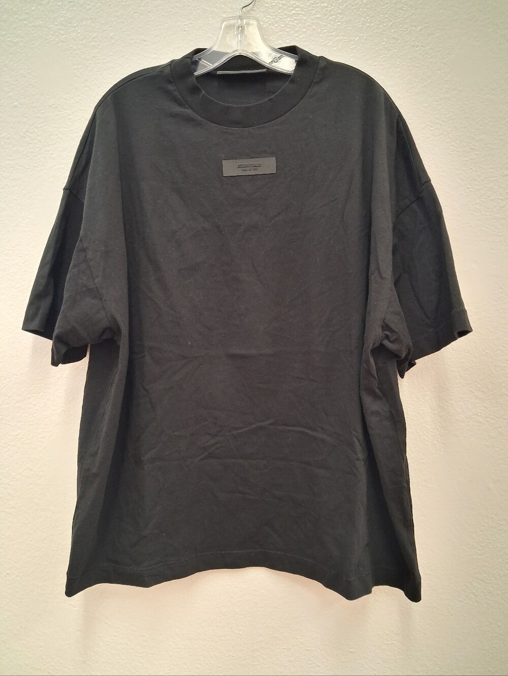 Fear of God Essentials Mens Small Black T Shirt Crewneck Rubber Patch Boxy Tee